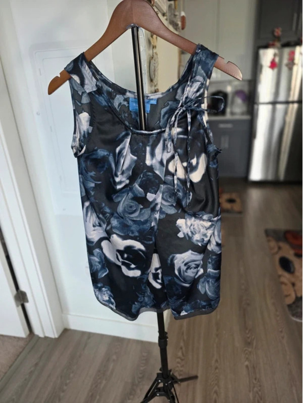 Simply Vera Vera Wang Women's Floral Sleeveless Tank Top Size S